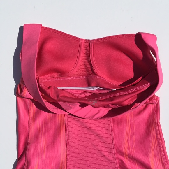 Nike workout tank - Picture 6 of 7